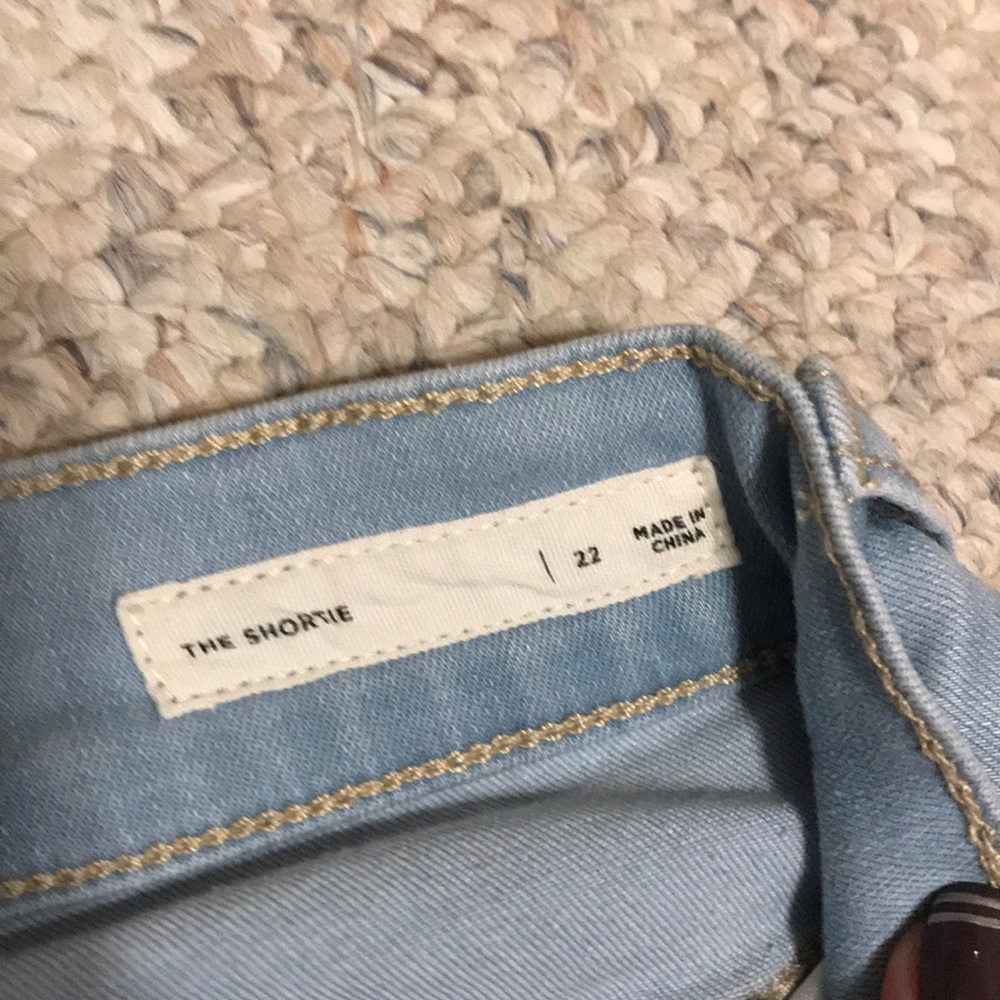 Shorts (06) - Picture 3 of 4